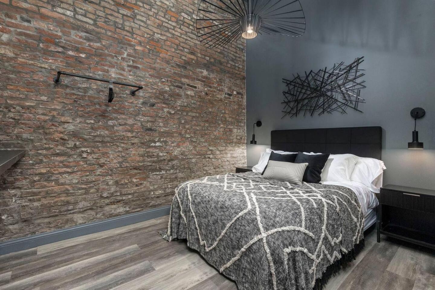 The Urban Bourbon. Sip And Savor Apartment Louisville